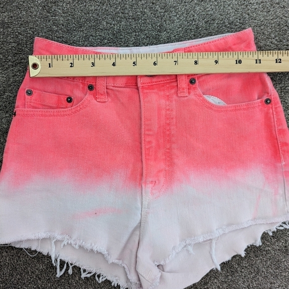 Bdg high rise cheeky neon pink and white tie dye denim jean shorts waist 25 - Picture 4 of 10